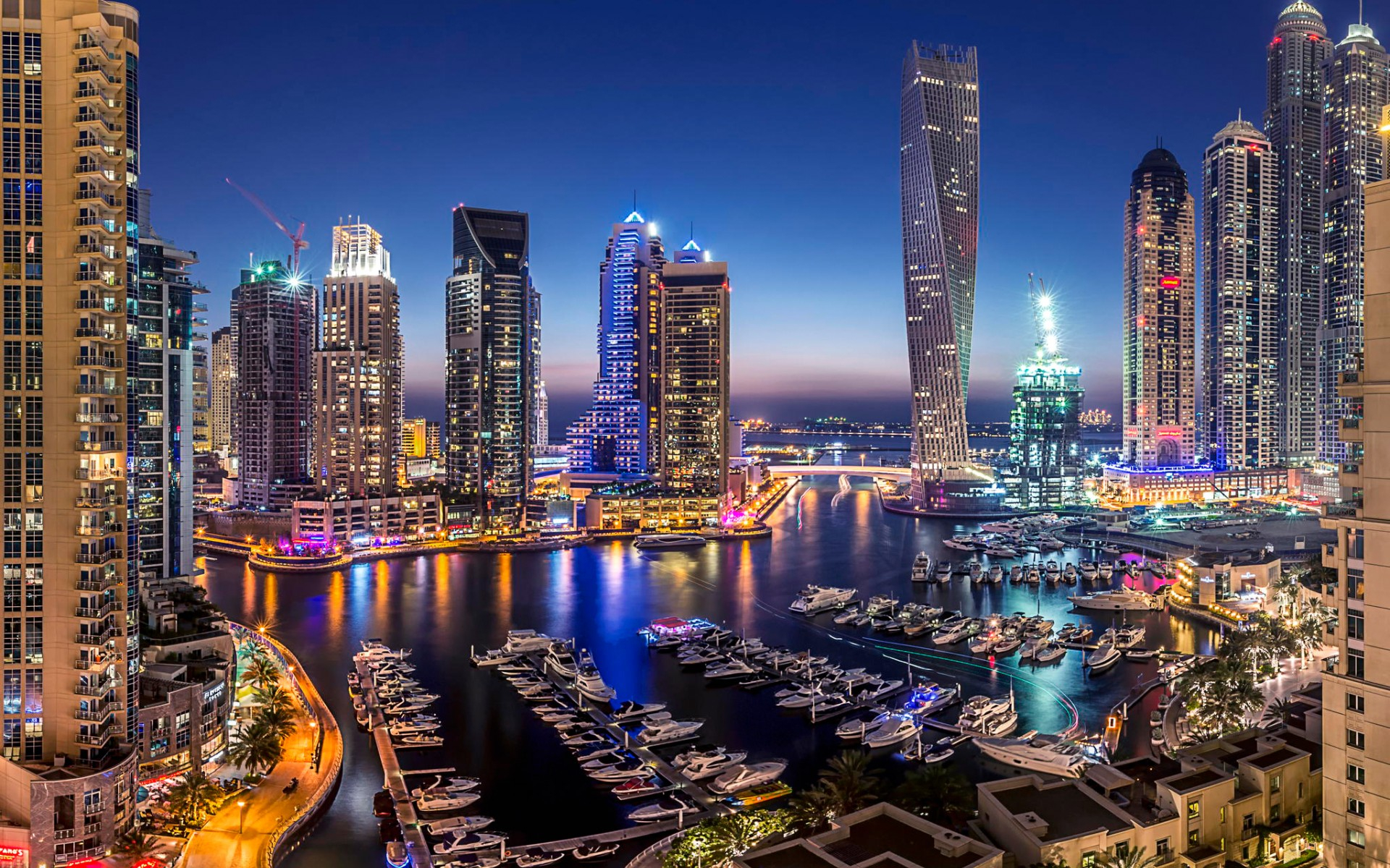 Top 10 Amazing Water Sports Activity In Dubai 2023