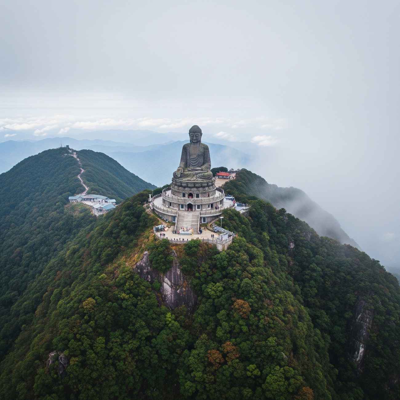 6-Day Vietnam Tour – Hanoi, Sapa Trek & Halong Bay Cruise